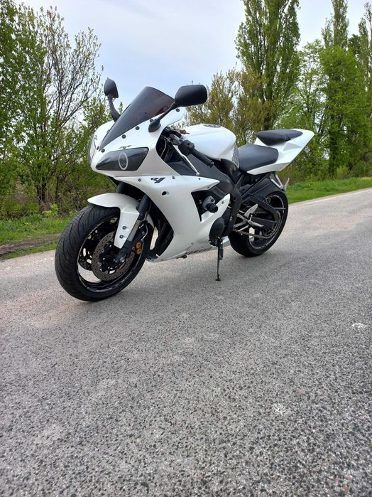 Продам Ямаху R- 1