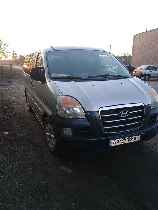 Hyundai H1 2005 2,4 газ/бензин