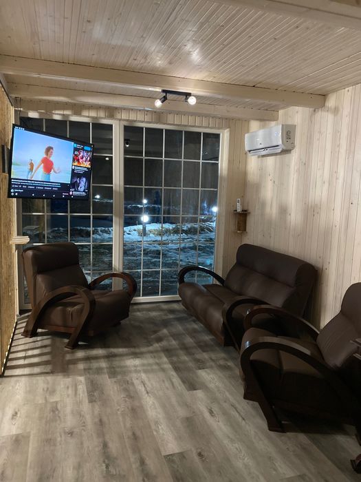 Оренда затишного БУДИНОЧКУ з Джакузі для відпочинку