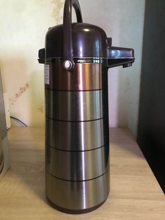 Термос помпа. Air Pot