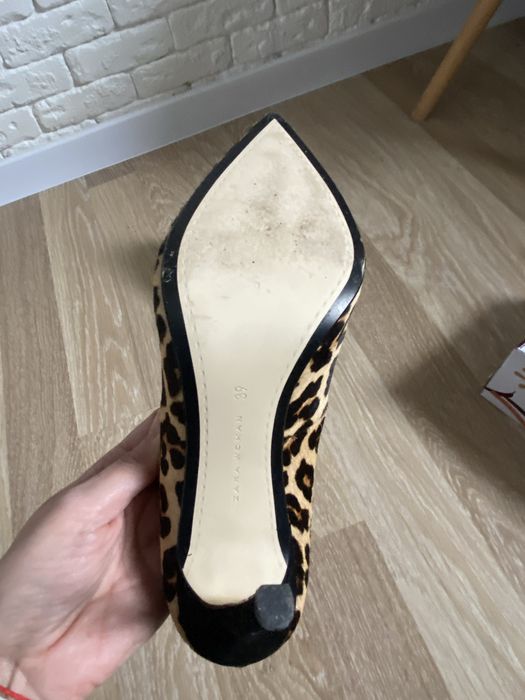 Туфлі-човники zara