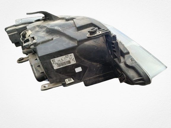 Ótica / farol esquerda SEAT Ibiza IV (6J5, 6P1)