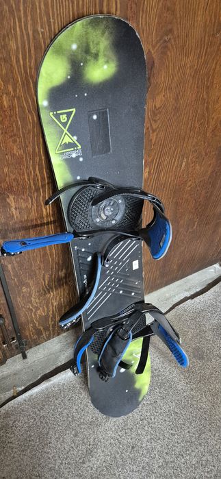 Sprzedam deskę snowboardową