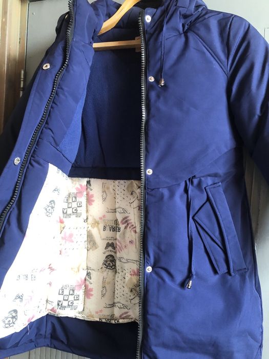 Зимняя куртка на девочку 9-10 лет