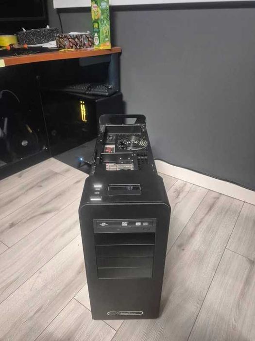 Sprzedam mocny komputer gamingowy CS2 200FPS