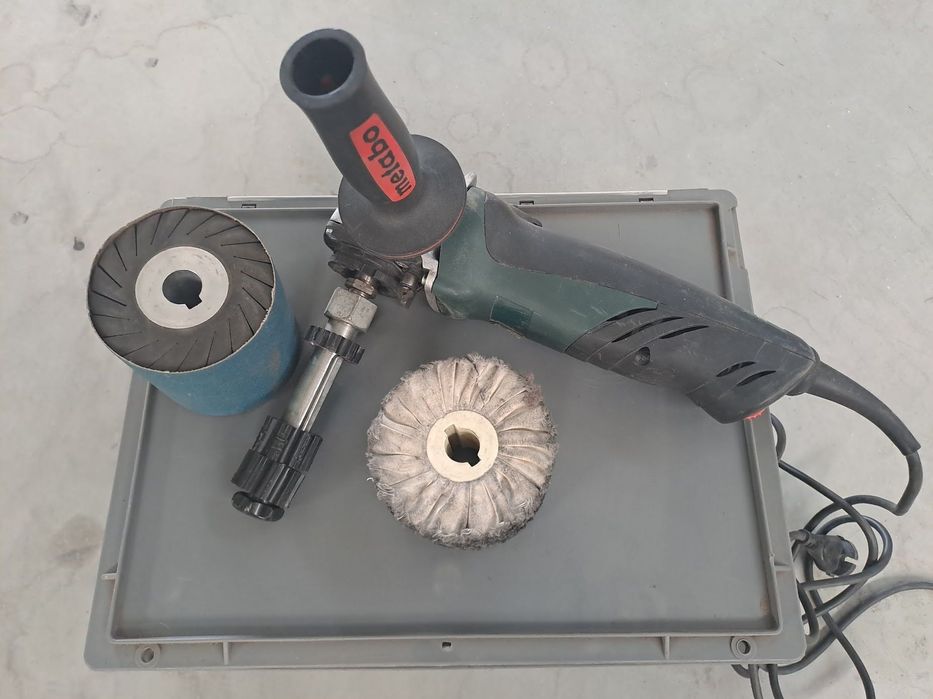 Maquina de polir metabo