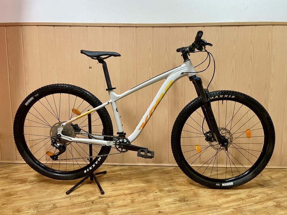 Bicicleta Kona lava dome