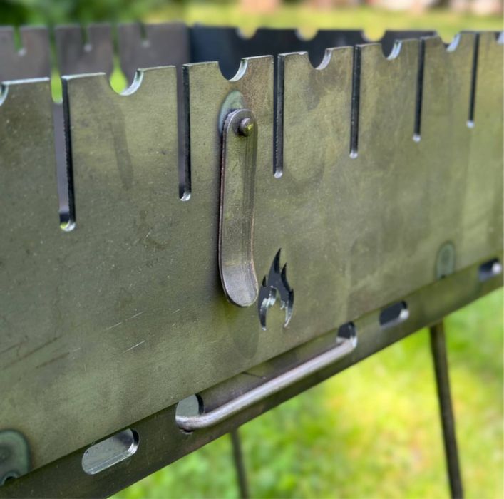 Мангал валіза / Mmangal bbq / Grill / 3mm - 8 sham.