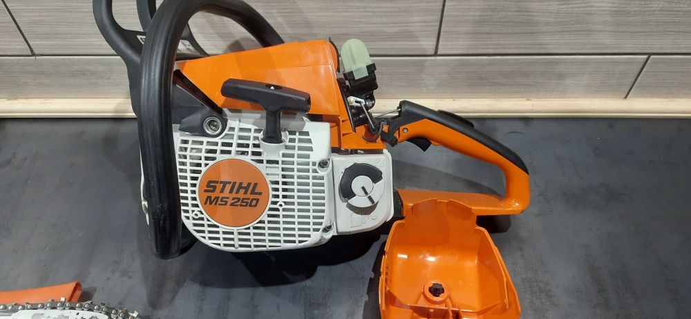 Штіль MS 250 stihl