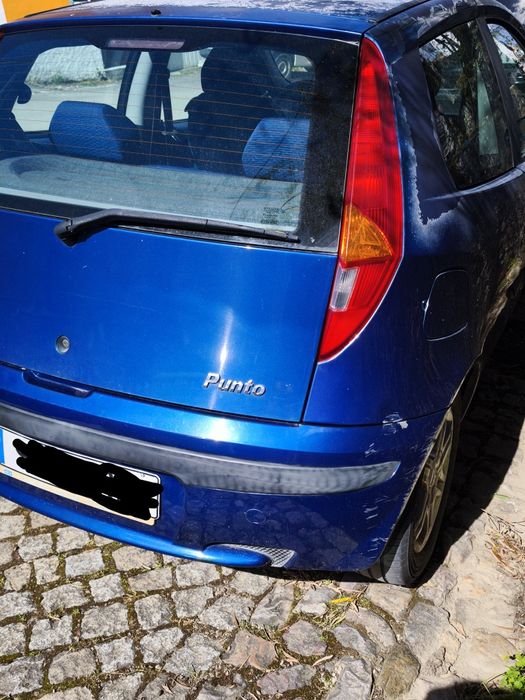 Punto 2001 excelente carrinho para o dia a dia.