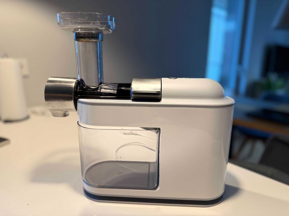 Wyciskarka wolnobrotowa Philips HR1895 – 200 zł