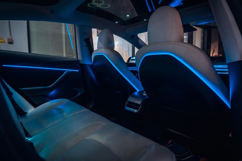 Модельная подсветка салона авто Tesla 3 Y 2021-2024год Symphony Ambient Light