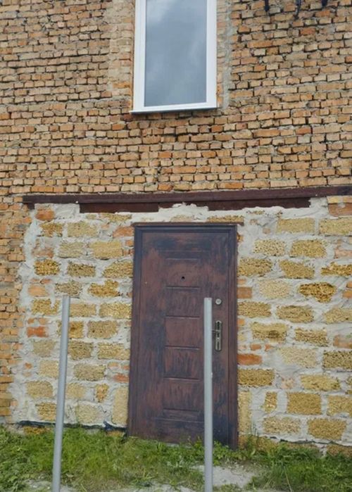 Продаж комерційного приміщення с.Плоске