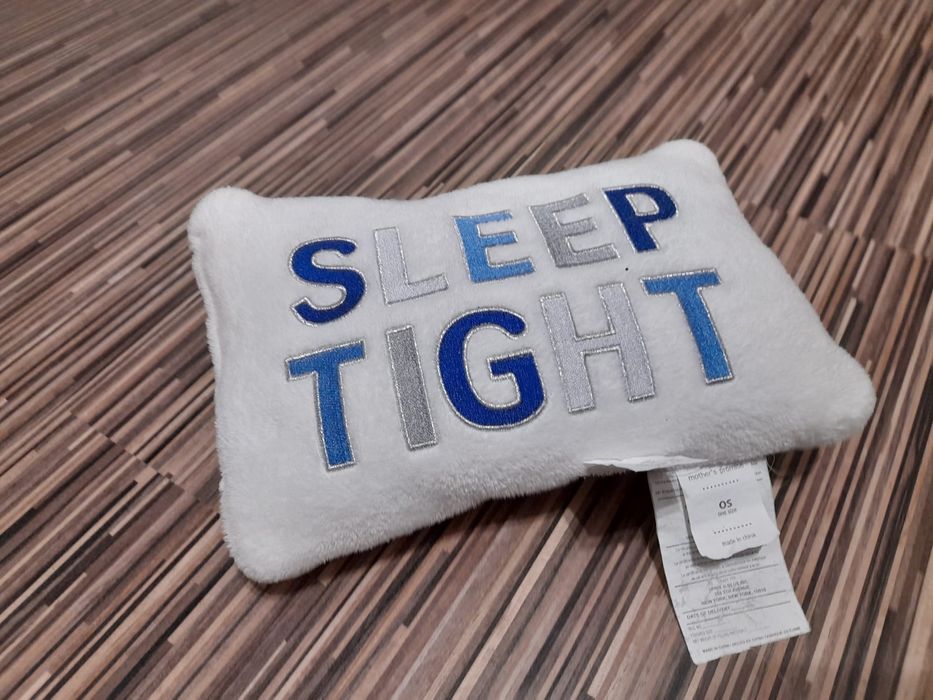 Biała poduszka Sleep Tight dla dziecka