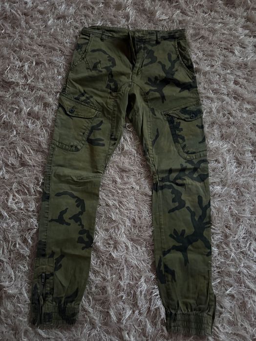 Spodnie jeansy chłopięce