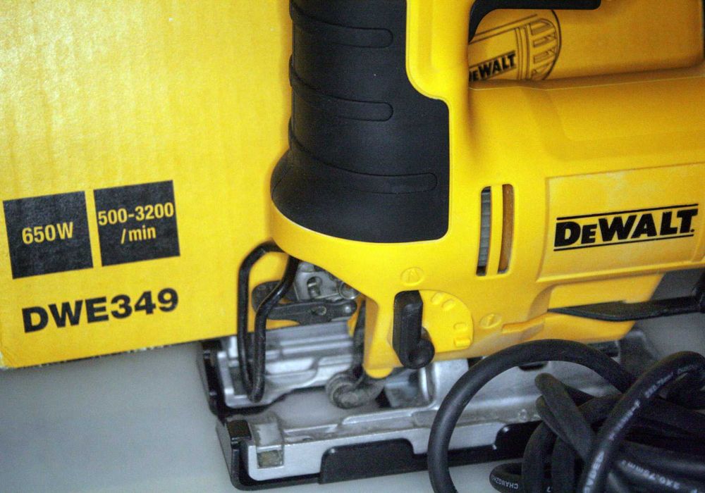 Электролобзик DeWALT DWE349-KS, 650W, Original