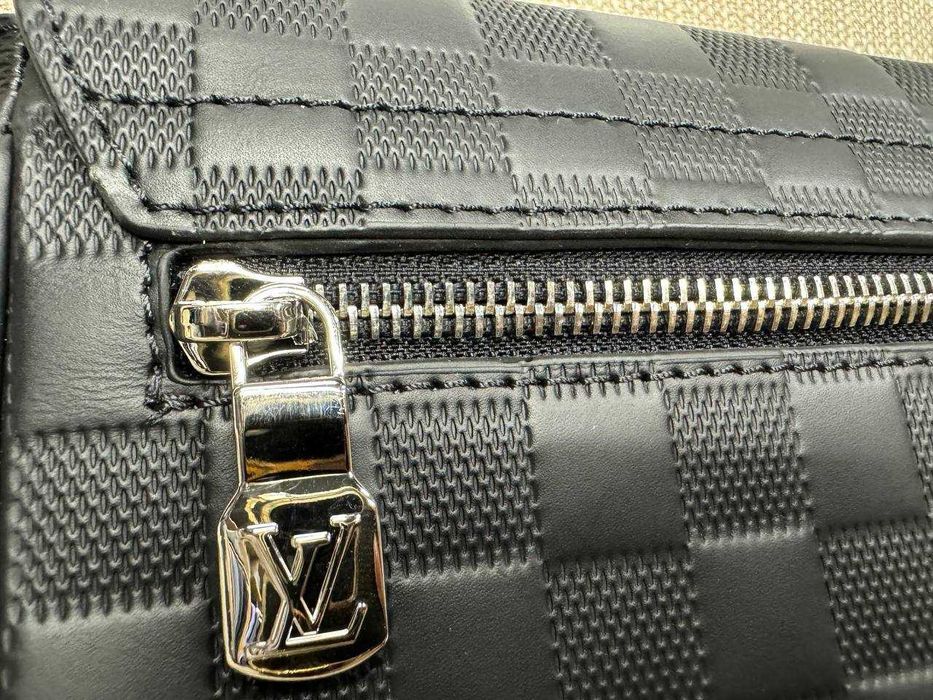 Сумка мужская Louis Vuitton, состояние новой