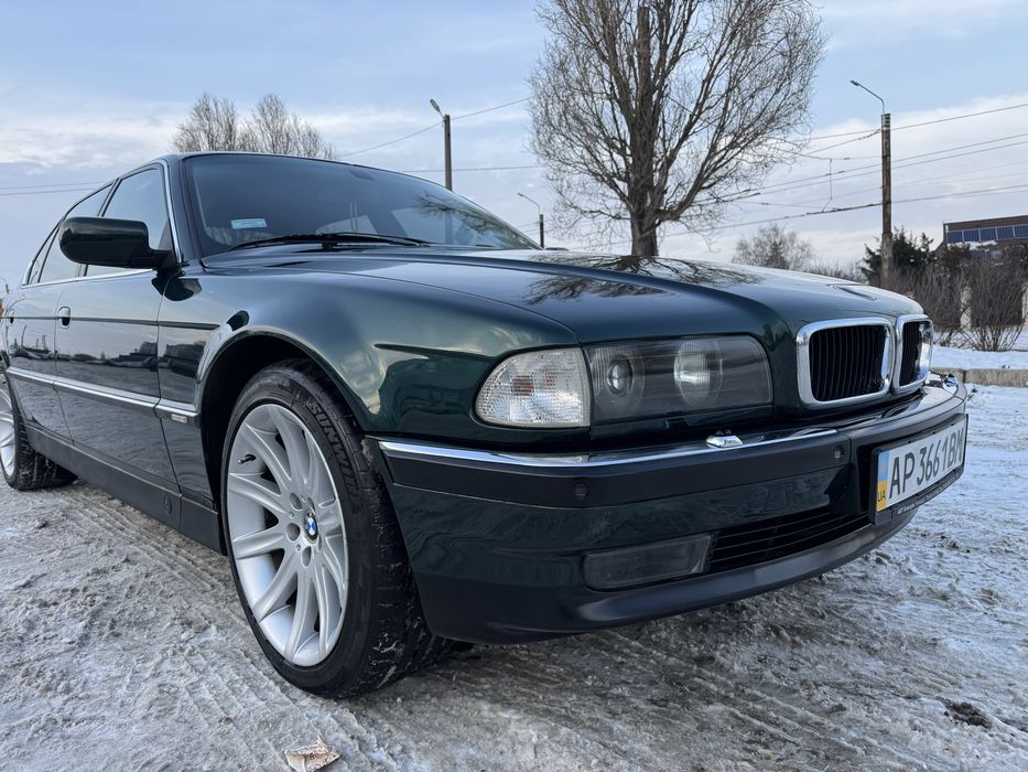 BMW E38Long 735i