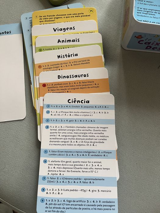 Jogo de tabuleiro Caixa de Desafios