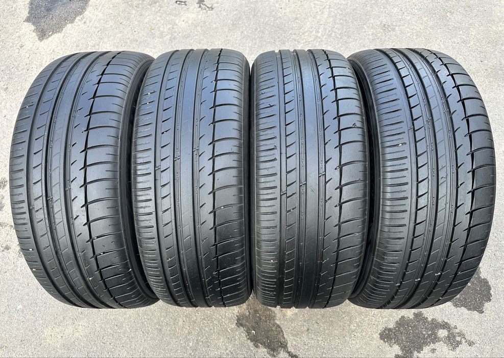 Шини 225 50 18 99W XL Triangle SporteX TH201 комплект