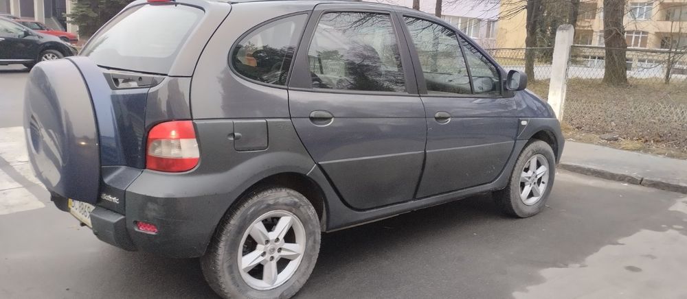 Renault Scenic RX4