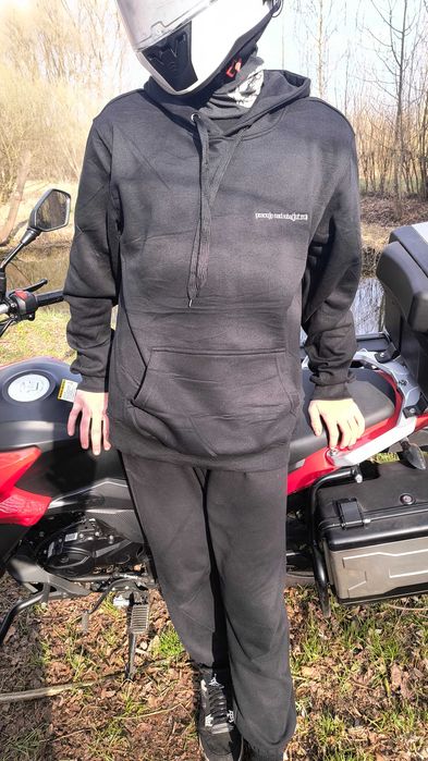 Bluza Streetwear haft "pracuje nad sobą (jutro)"