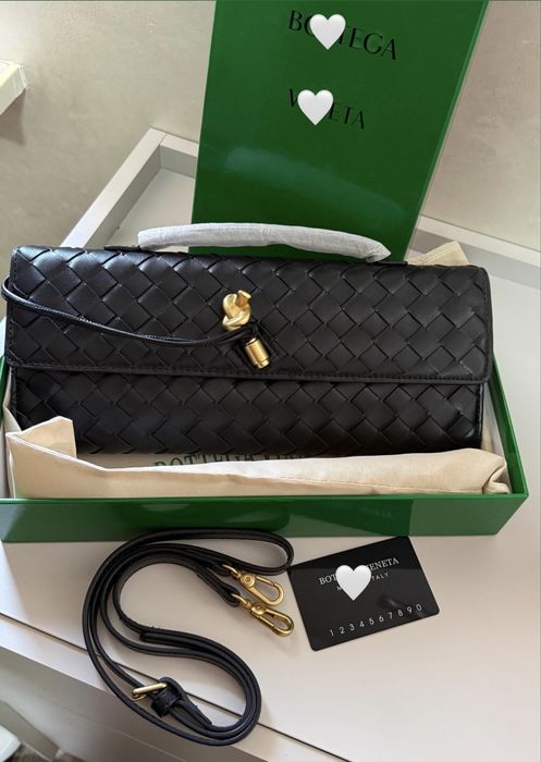 Сумка багет , клатч  Bottega Veneta чорна шкіра