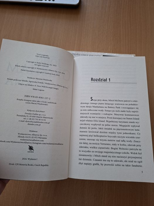 Książki wyzwanie  J.Grisham i  Firma