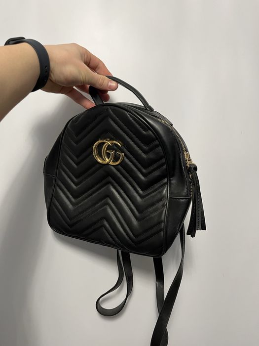 Plecaczek gucci plecak maly czarny ze zlotym