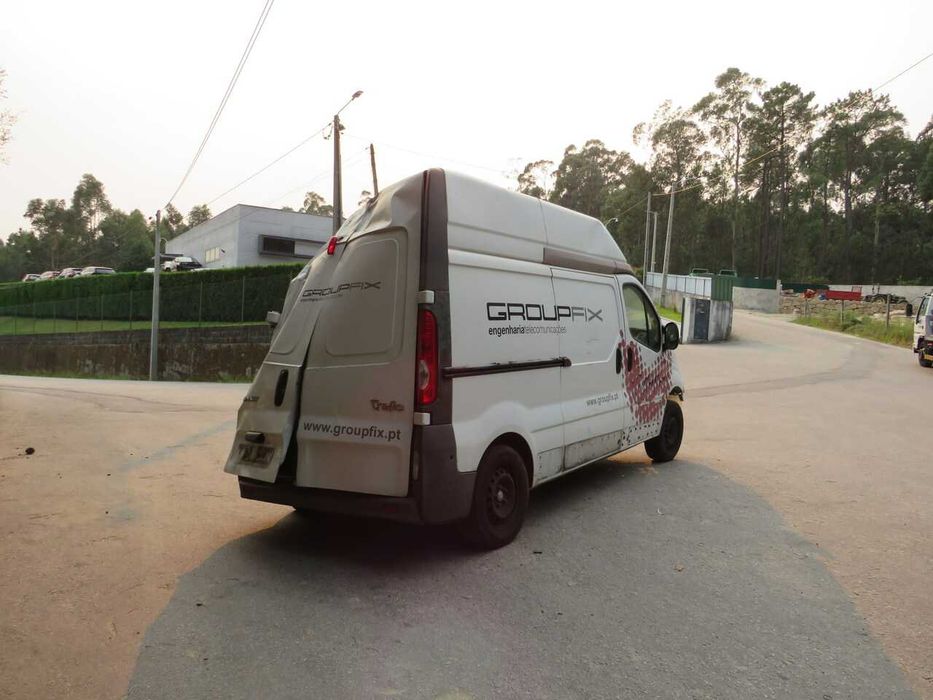Renault Trafic 2.0DCi de 2014 - Peças Usadas