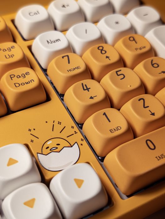 Akko Gudetama 5108 SE лімітована механічна клавіатура