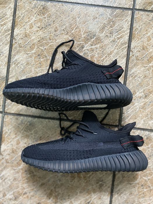 Adidas Yeezy Boost 350 V2 Preto – Original – Tamanho 40