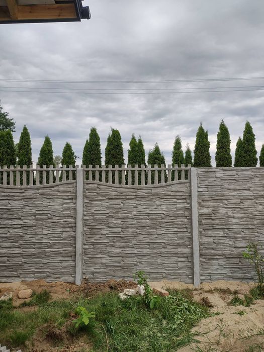 Montaż ogrodzeń betonowych,panelowych  i siatkowych