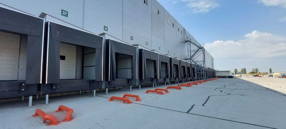 Склад класс А 4000 м2. Деление под вас.