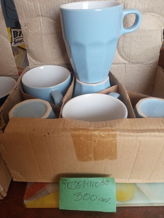Kubki ceramiczne.