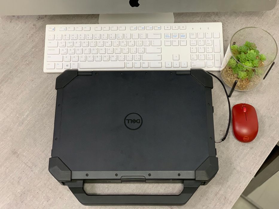 Pancerny Dell 7424 Rugged i7-8gen 16Gb 512SSD LTE - Laptop przemysłowy