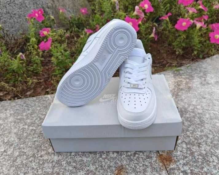 Nike Air Force 1 Low '07 White 43