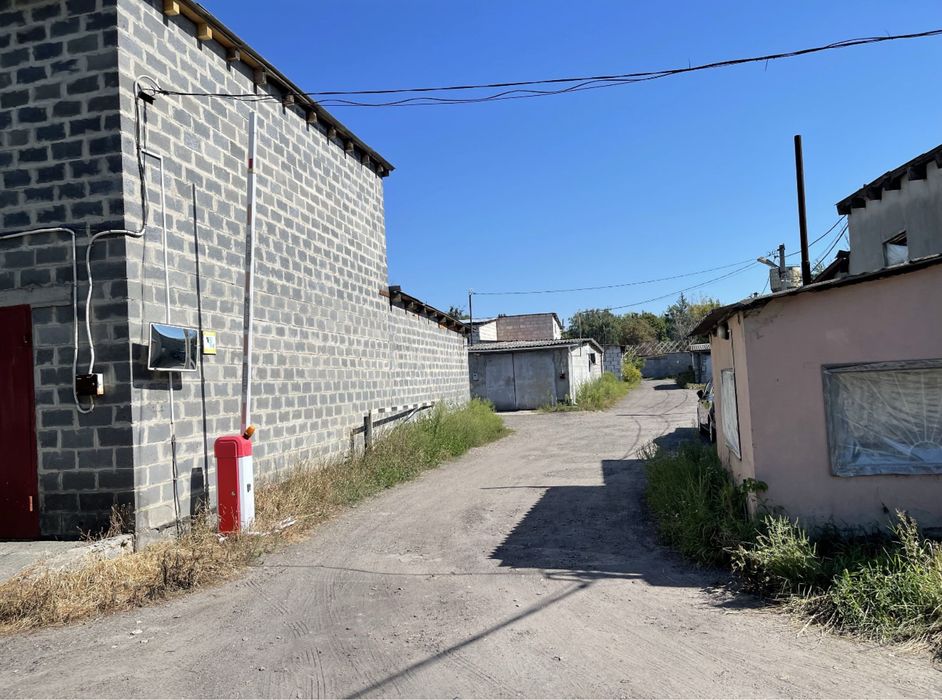 Гараж.Гаражний кооператив «Новий».Васильків