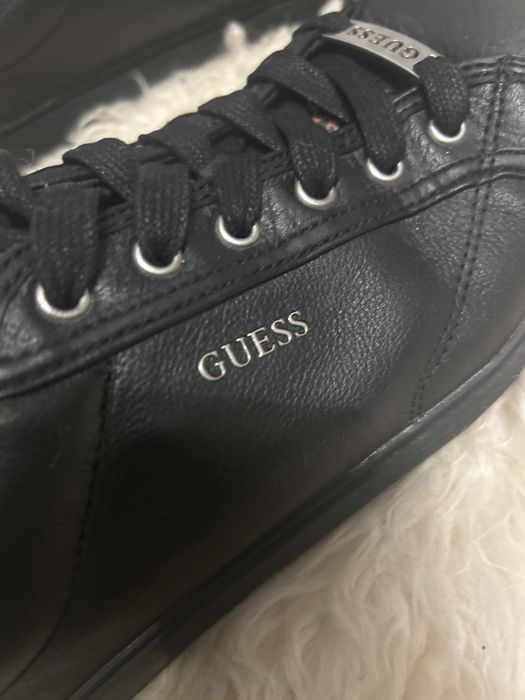Buty Guess rozm 43