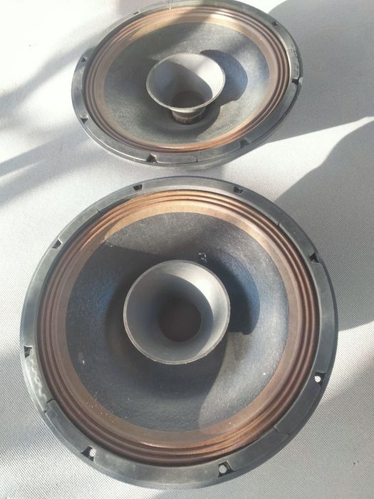 Głośniki basowe 12" 400W 4 Ohm