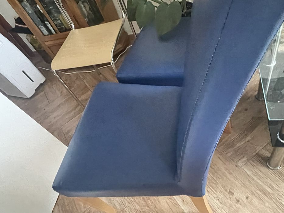 Krzesło drewniane tapicerowane - 2 szt