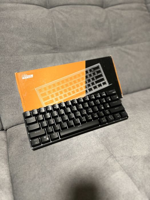 Royal Kludge RK61 • Механічна клавіатура • Нова