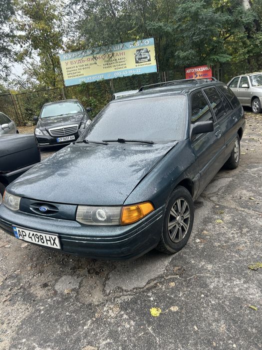 Продам Ford Escort автомат