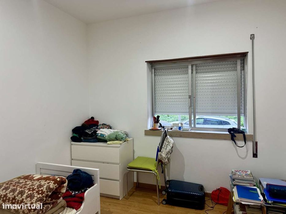 Vendo Apartamento T.4 - Qt. Da Matinha - Leiria