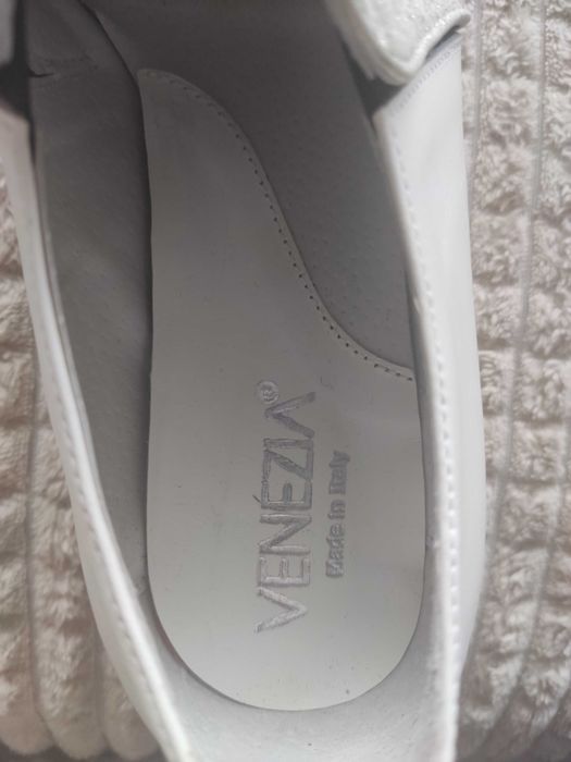 Buty Venezia rozmiar 39