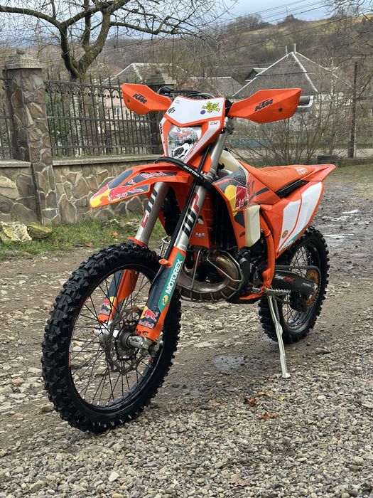 KTM 2025 EXC 300 Champion Edition