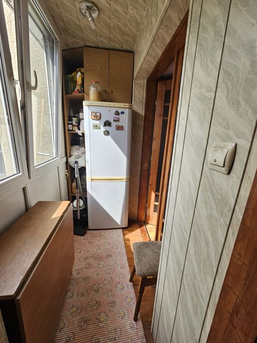 Квартира в продажі покращеного планування, в гарному жилому стані.
