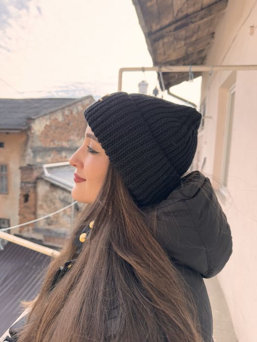 Продам шапки ручної роботи з вовни