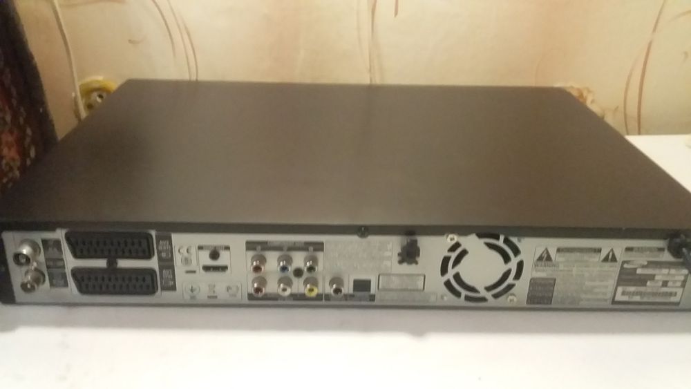 Двд рекордер с жёстким диском на 250.Gb.