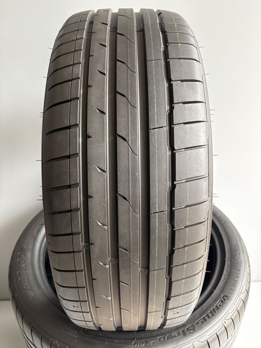235/45 R21 101V  255/40 R21 102V XL різноширокі шини Hankook Ventus S1 Evo3 Ev